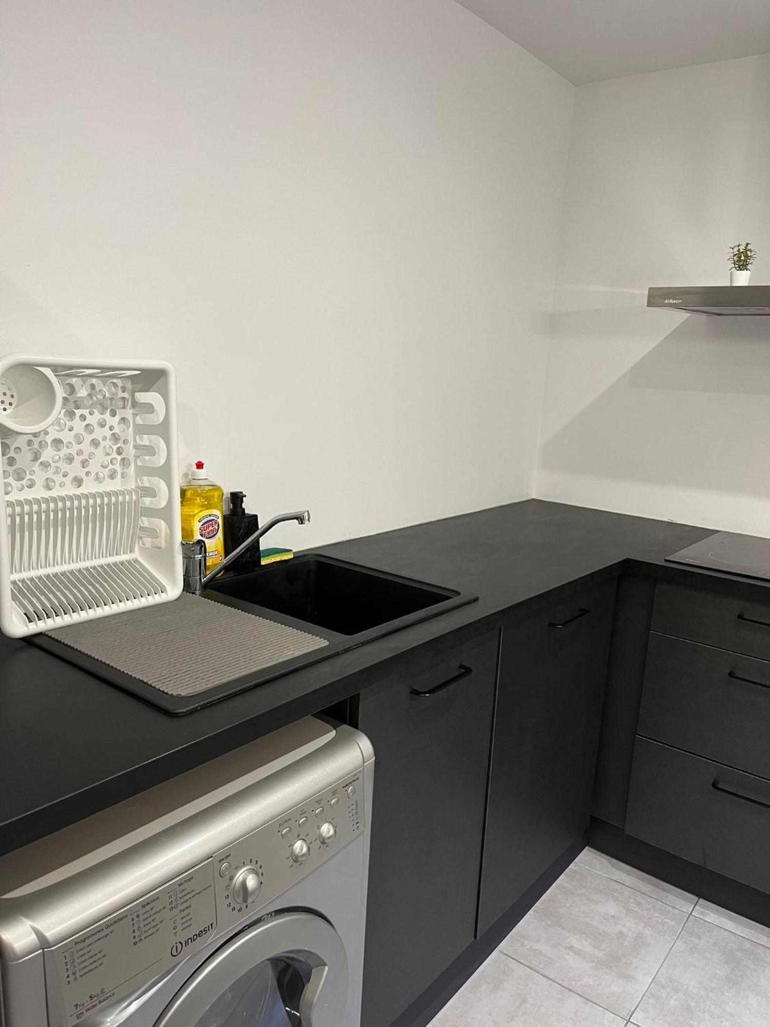 Gite Le Charme Citadin 55 M² Avec Exterieur Valenciennes Eksteriør billede
