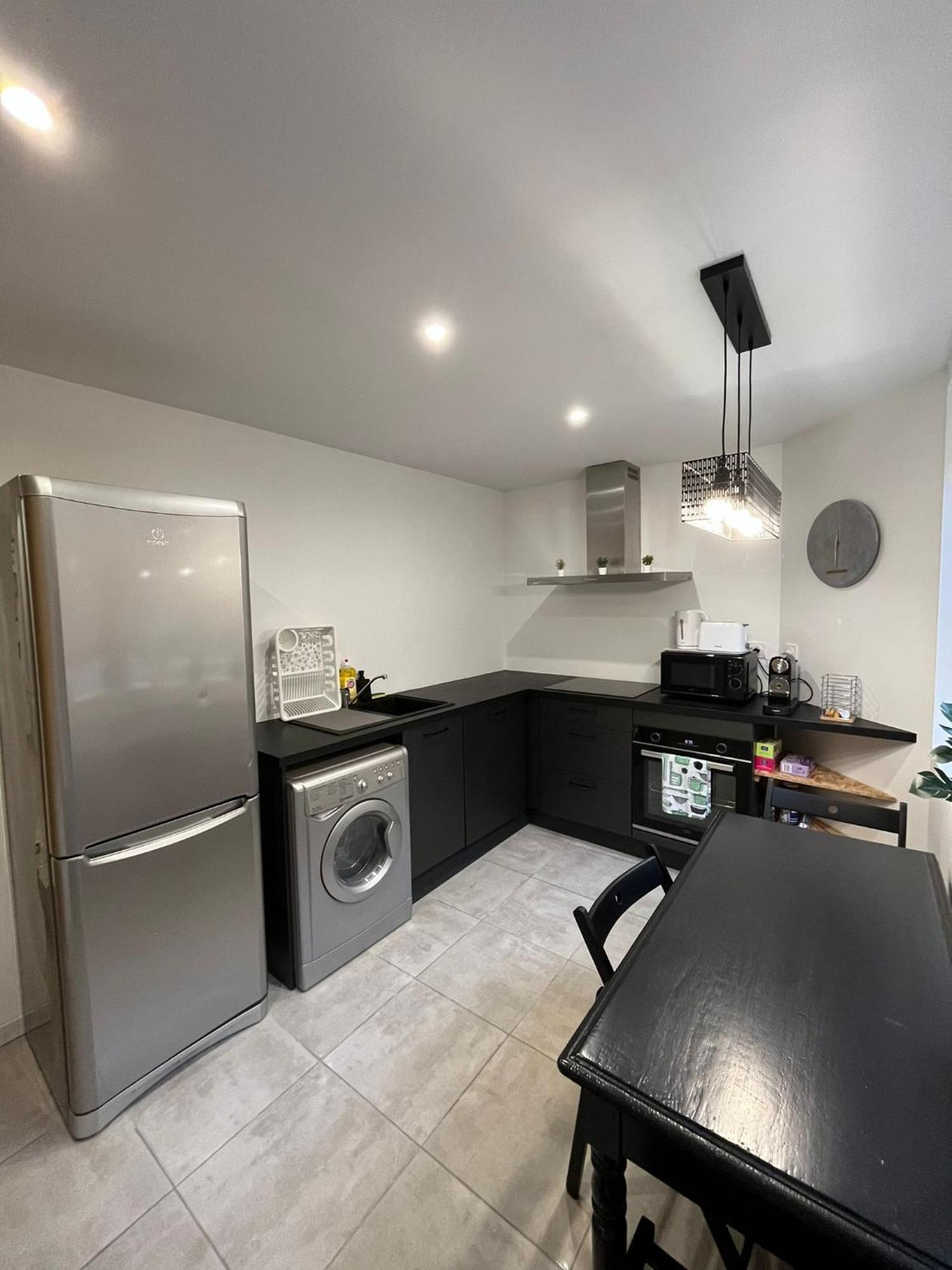 Gite Le Charme Citadin 55 M² Avec Exterieur Valenciennes Eksteriør billede