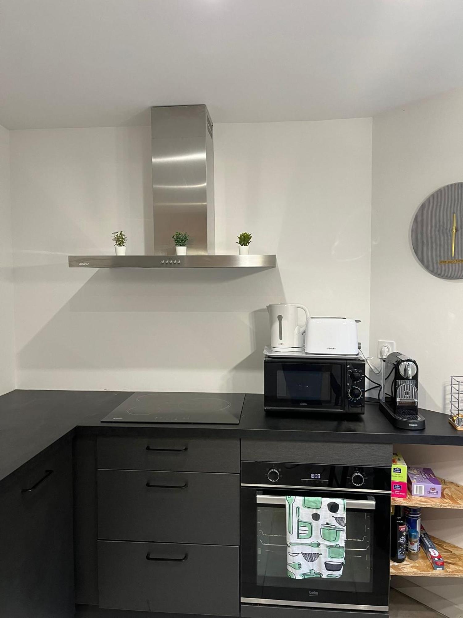 Gite Le Charme Citadin 55 M² Avec Exterieur Valenciennes Eksteriør billede