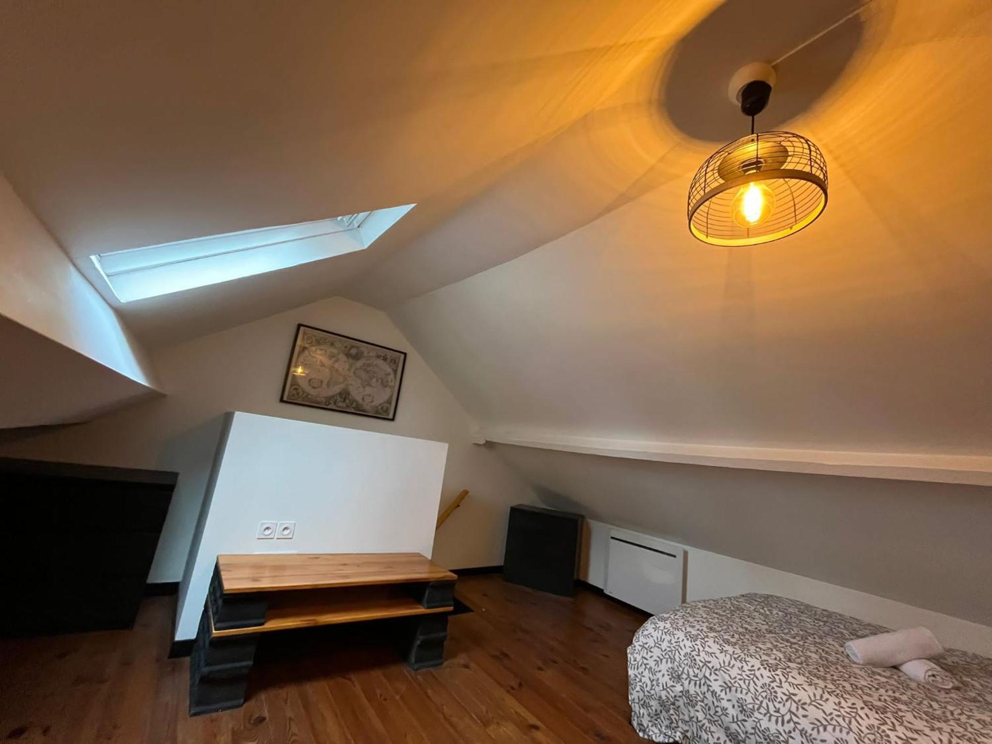 Gite Le Charme Citadin 55 M² Avec Exterieur Valenciennes Eksteriør billede